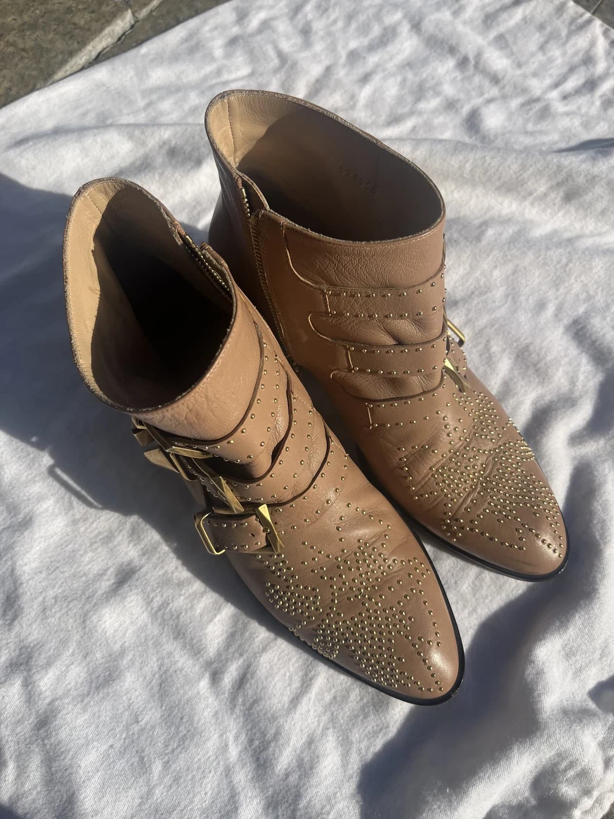 Казаки Chloé из мягкой кожи